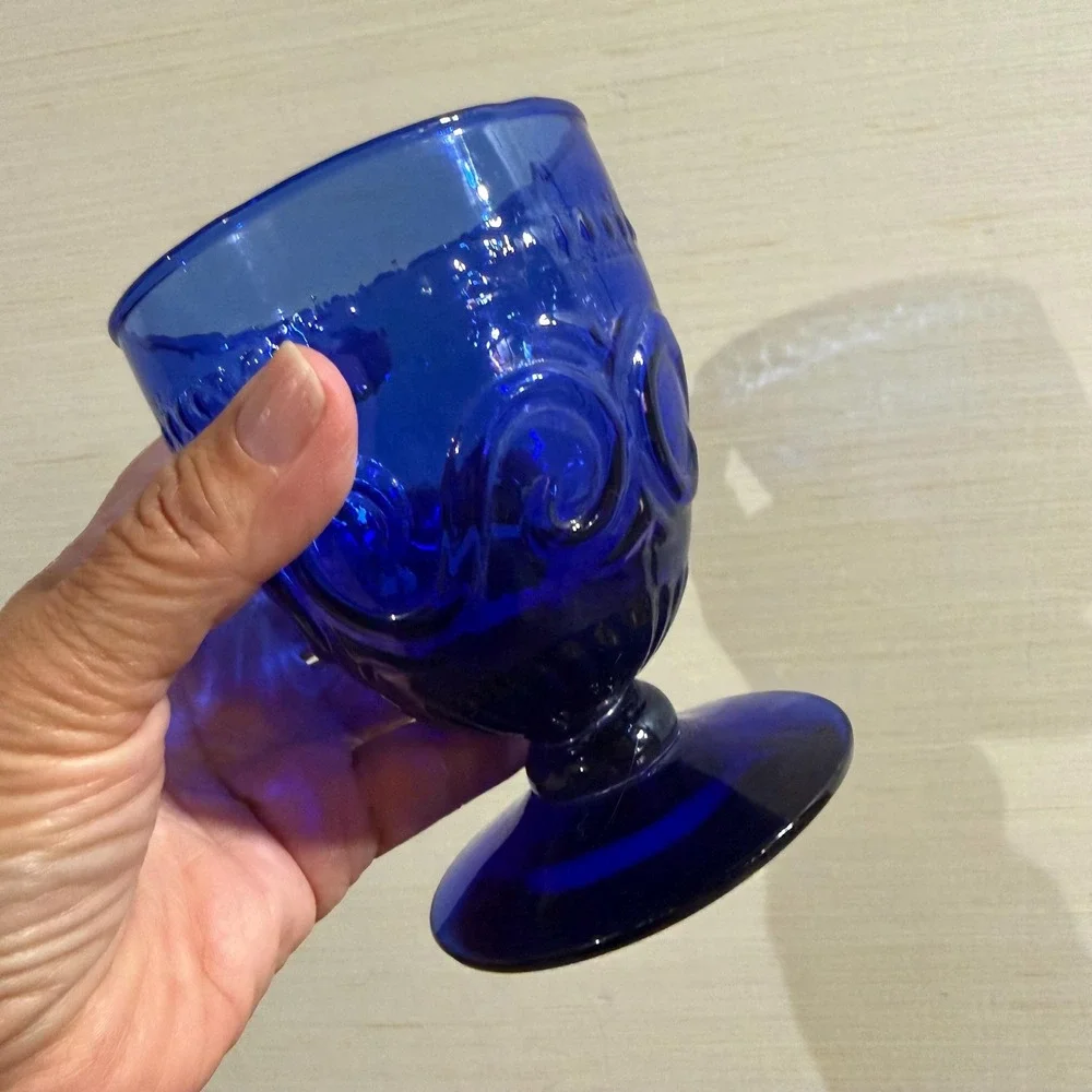 L.E. Smith vintage cobalt